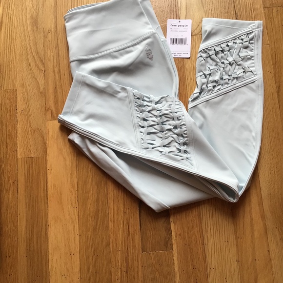 HP💝Free People Revelation Legging Seaglass sz medium - Picture 8 of 9